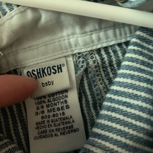 OshKosh B'gosh Bottoms - OshKosh B’gosh Stripe Denim Overalls. Boy Sz 3-6m OshKosh B'gosh Bottoms - OshKosh B’gosh Stripe Denim Overalls. Boy Sz 3-6m